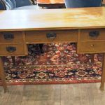 239 3386 WRITING DESK